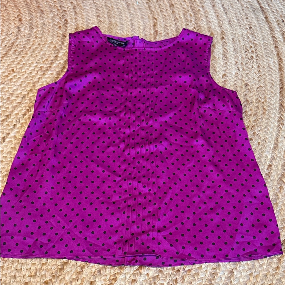 💐Jones New York Fuchsia Polka Dot Blouse